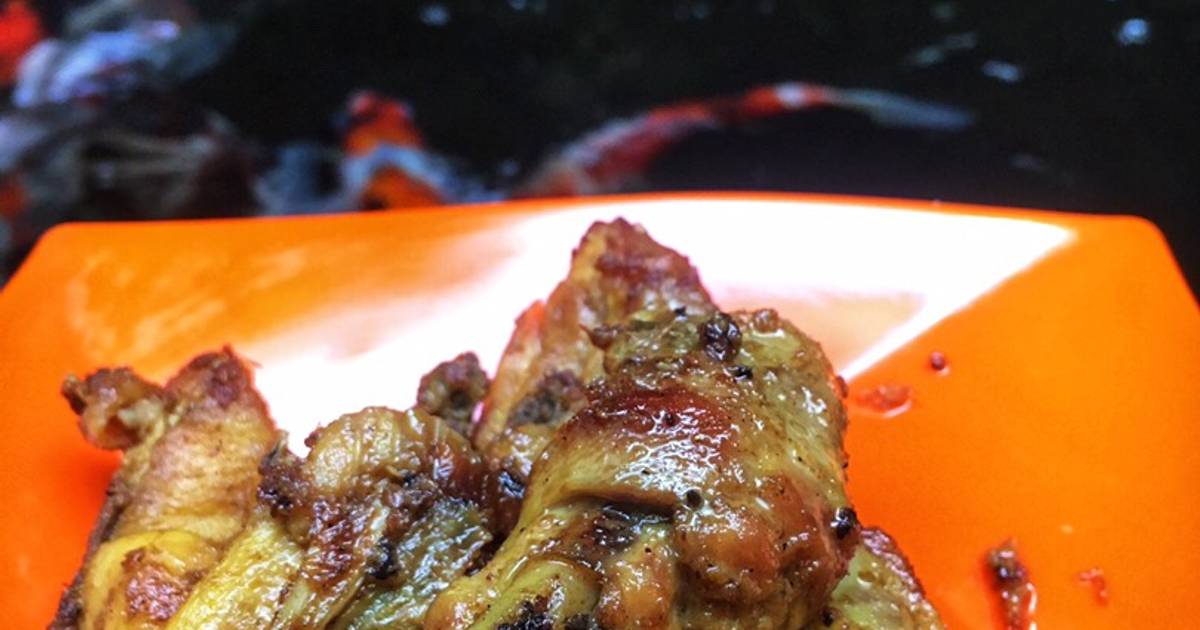 Resep Ayam Goreng Bumbu Kuning Ungkep oleh Rima Puspita - Cookpad