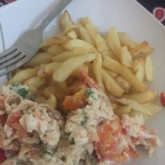 A picture of Frozen Chips and Scrambled Omelette.