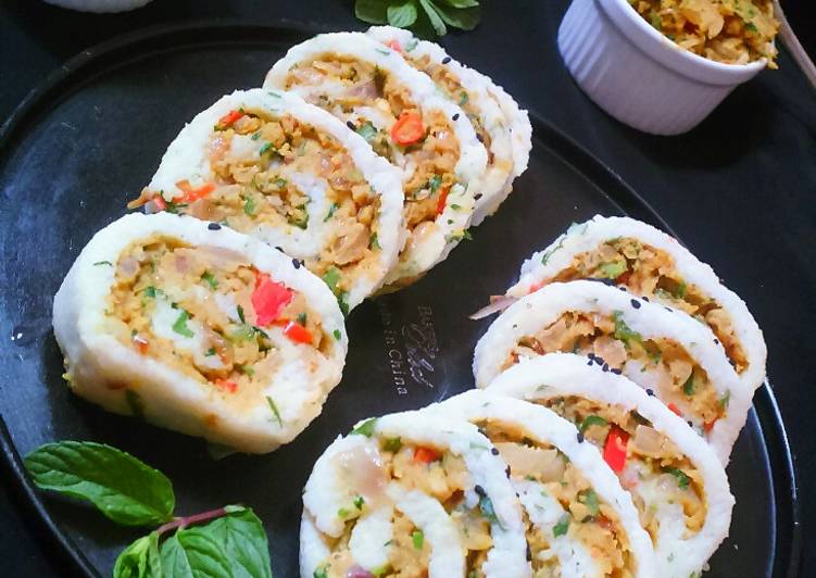 Easiest Way to Prepare Veg Sushi with leftover rice