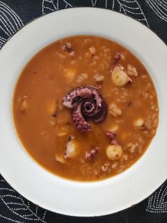 Una foto de Arroz caldoso con pulpo