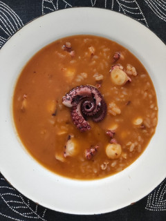 Una foto de Arroz caldoso con pulpo