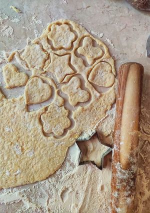 A picture of Easy & crunchy cookies.