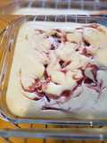 Barritas de cheesecake con mermelada de fresas