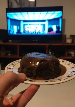 Una foto de Torta húmeda en tazón para microondas
