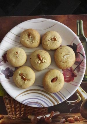 A picture of Naankhatayi.