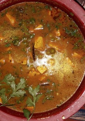 मटर पनीर (Matar paneer recipe in hindi) रेसिपी मुख्य फोटो