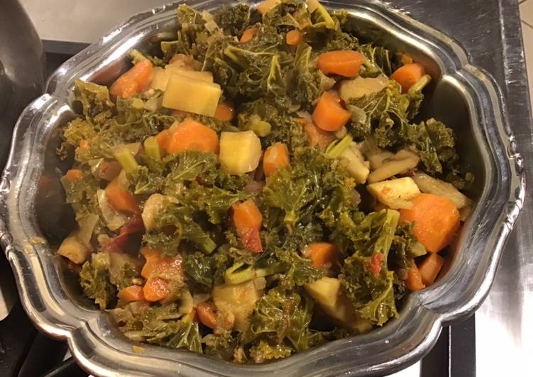 Mijoté de chou kale panais et carottes au confit d oignon et épices