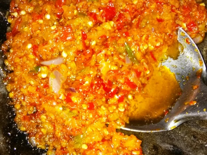 Langkah Gampang Menyiapkan Resep Sambal terasi goreng yang Lezat Sekali Anti Ribet, Lezat