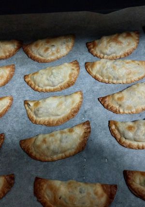 Una foto de Empanadillas de pollo con curry