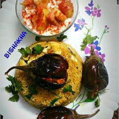 A picture of Brinjal Stuffed Biryani.