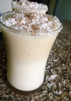 A picture of Date milkshake.