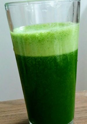 Foto de Suco detox com abacaxi