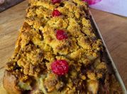 Une photo de cake framboises