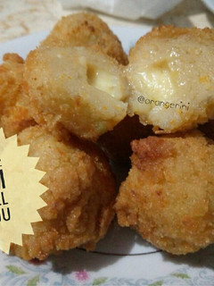 Foto resep Bola2 ayam wortel isi keju