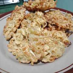 รูปของ Bakwan Mie telur