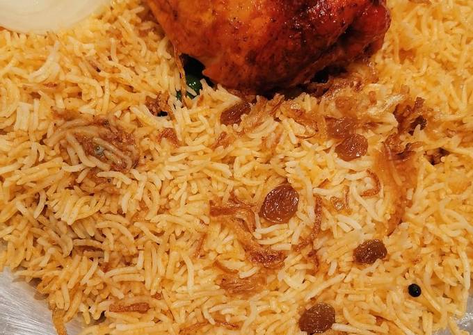 Tarka pulao with leftover grilled chicken