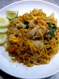 Stir-Fried Yellow Noodles with Chicken (Pad See Ew Gai)