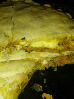Una foto de Tarta de puerro y atún