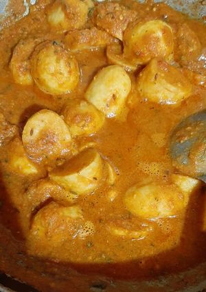 दम आलू(Dum aloo recipe in hindi) रेसिपी मुख्य फोटो
