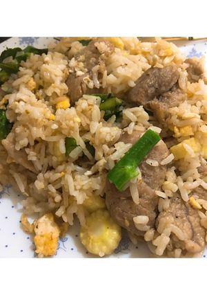 รูปของ ข้าวผัดหมู🐷