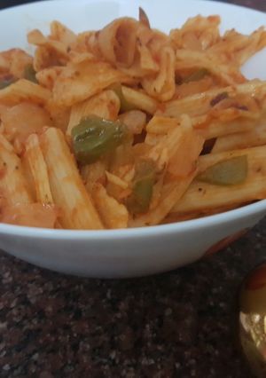 A picture of Red sauce pasta.
