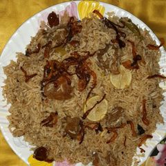A picture of Beef yakhni pulaao.