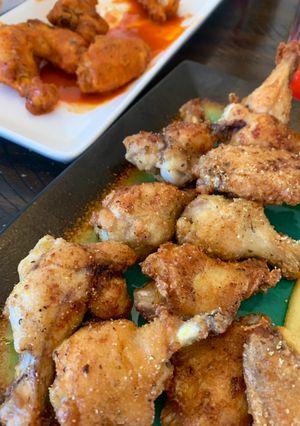 A picture of Lemon Pepper Chicken Wings 🍋🤤.