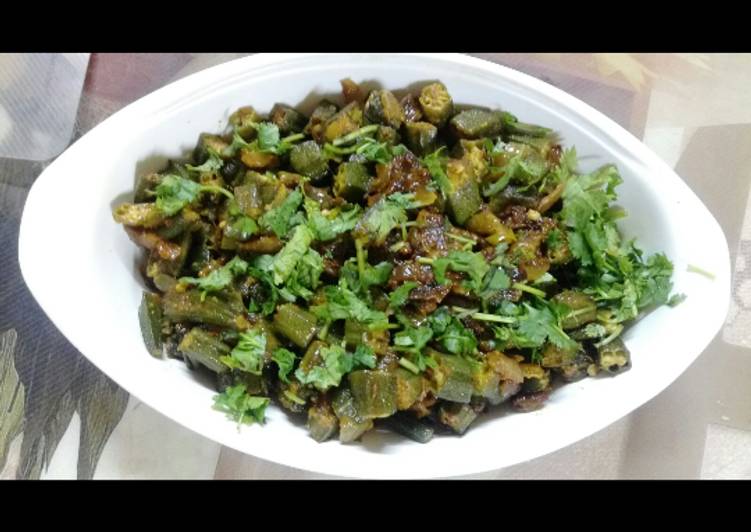 How to Make Super Quick Homemade Bhindi Fry