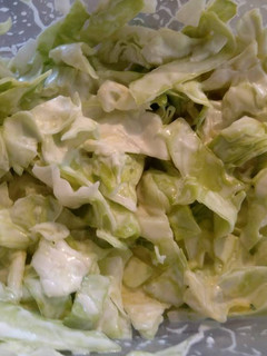 A picture of Easy Coleslaw.