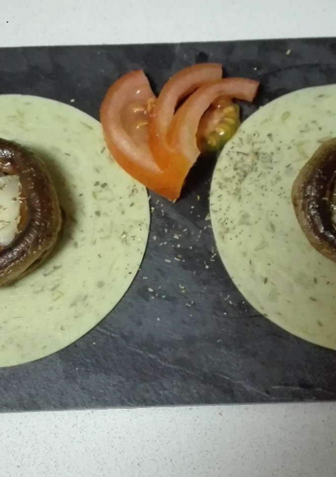 Una foto de Champiñones con queso