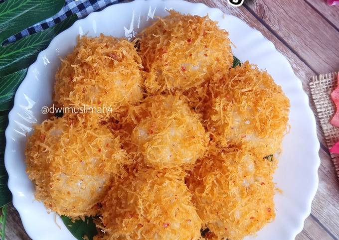 Resep: Ketan Serundeng Farah Quinn