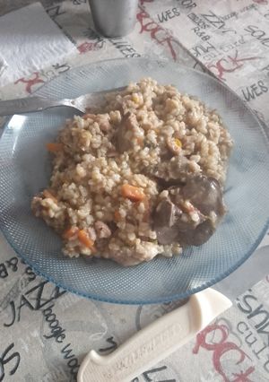 Una foto de Arroz Cremoso con menudos de pollo y chorizos