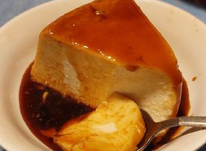 Una foto de Flan de cuatro leches, sin huevo