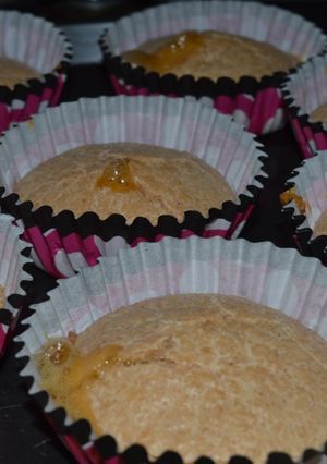Una foto de Magdalenas de avena rellenas
