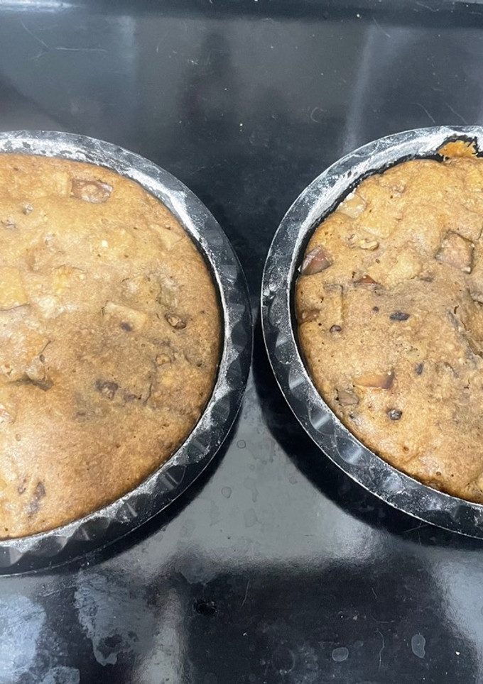 Una foto de Torta de manzana con nueces vegana