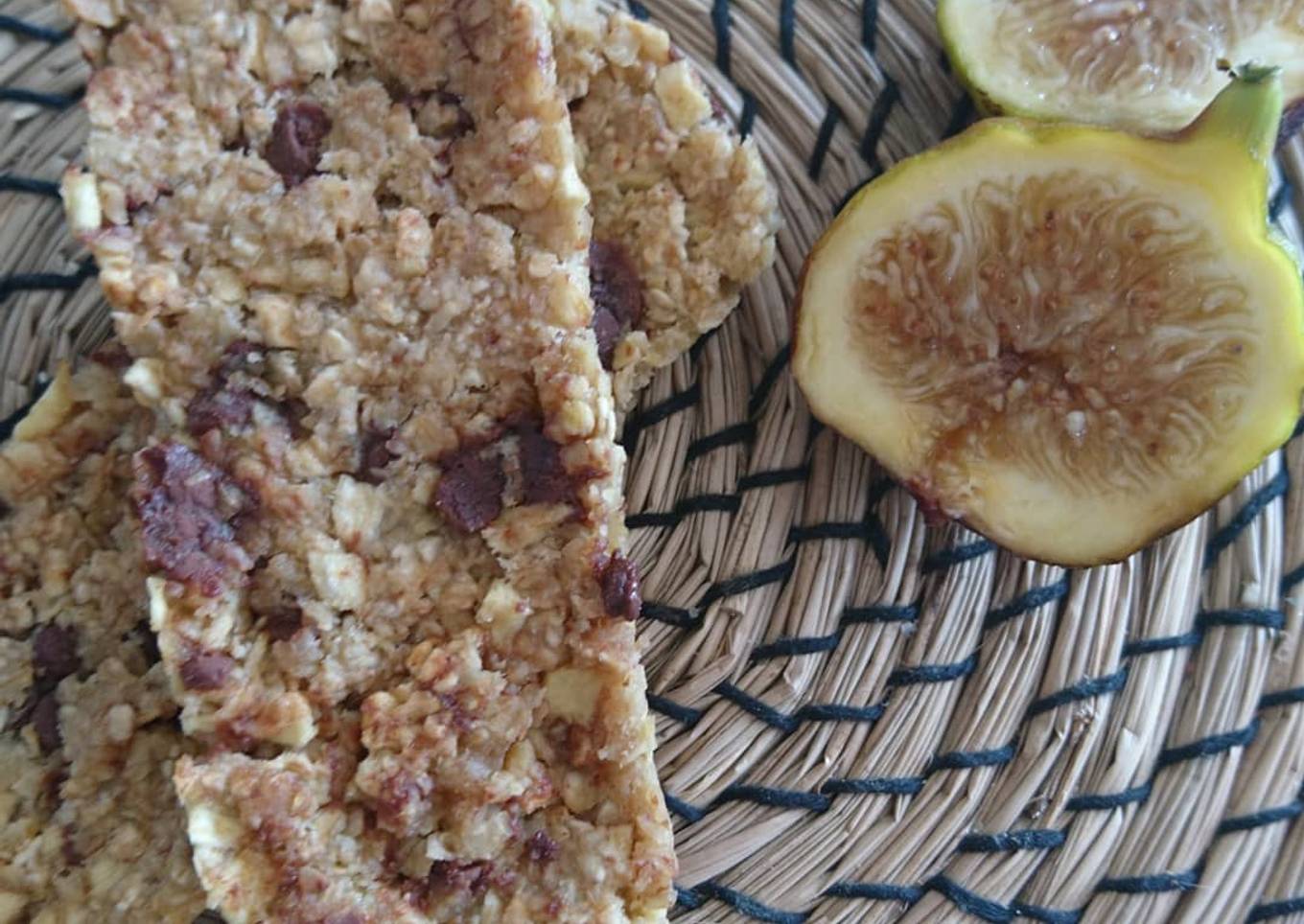 Barres de céréales pomme choco miel