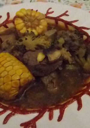 Una foto de Solomillo de cerdo guisado con verdura