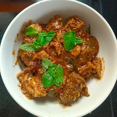 A picture of Spicy pepper chicken.