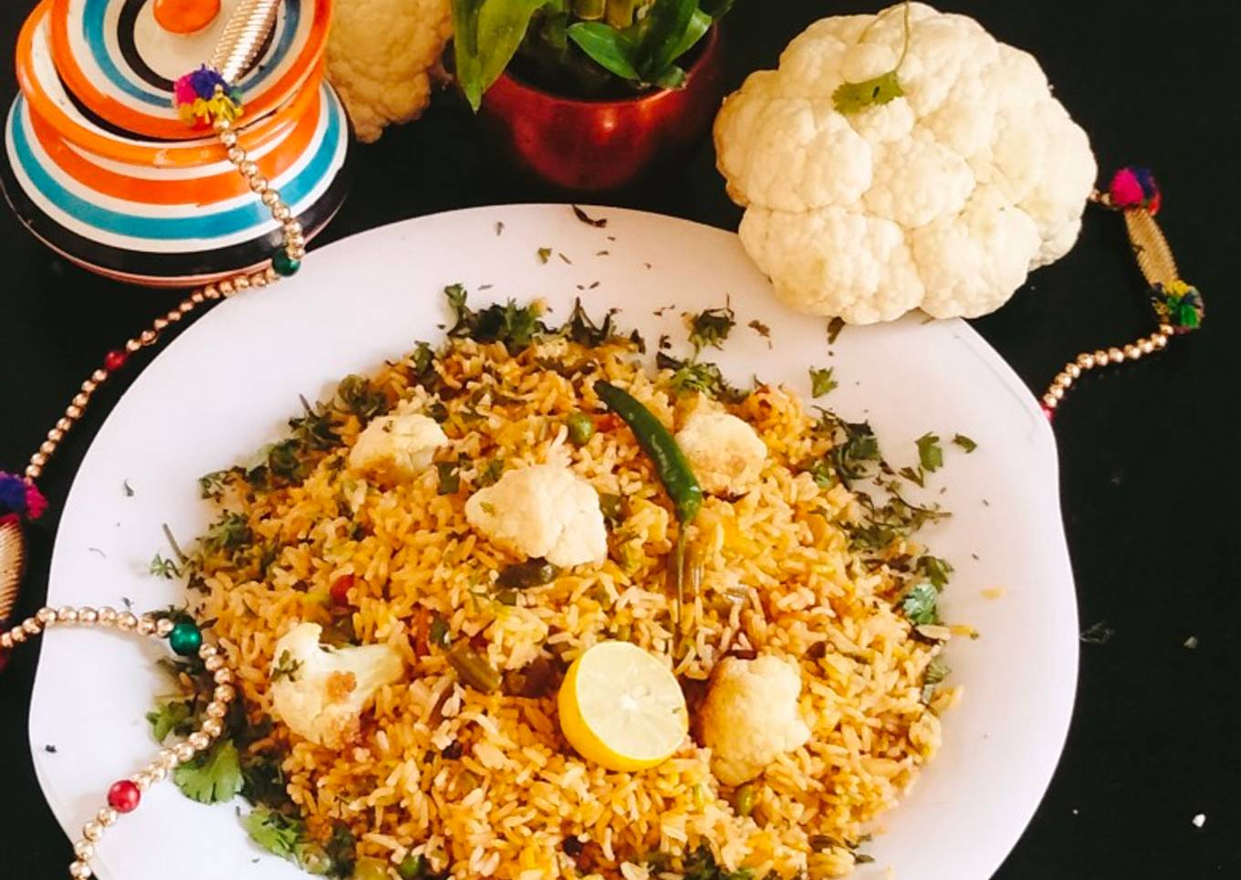 Cauliflower fried rice (Gobhi fried rice)