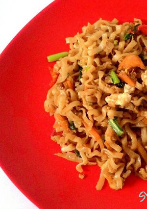Foto resep Mie goreng keriting pedas mudah