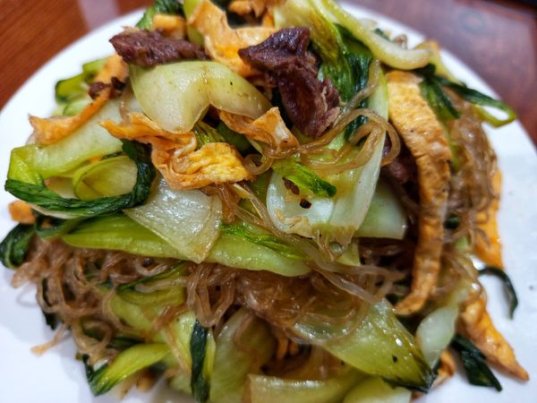 Rau xào miến, thịt bò