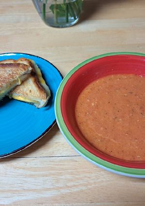 A picture of Roasted Tomato Soup.