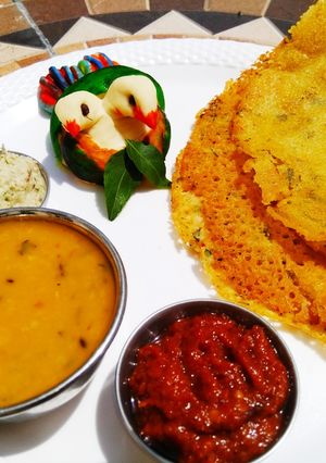 A picture of Chhilka roti.