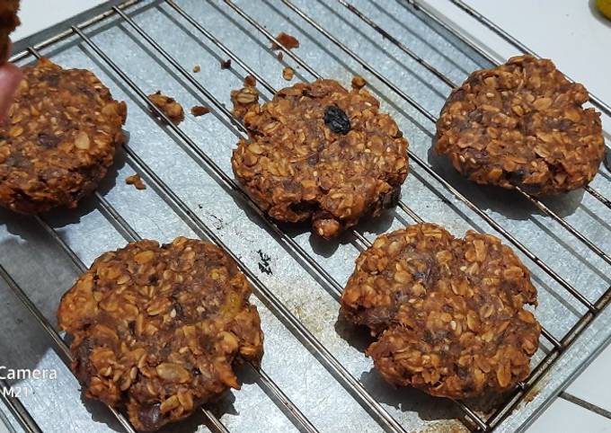 Resep Banana with Granola Cookies, Eggless yang Bikin Ngiler