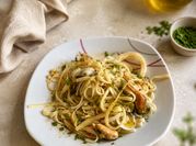 Una foto de como hervir los spaghetti
