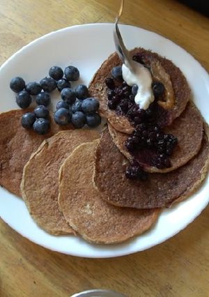 A picture of Vegan Banana Oatmeal Pancakes.