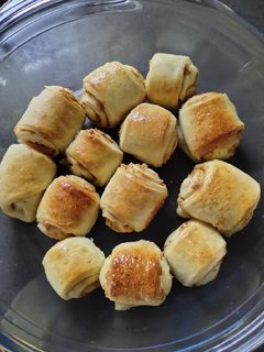 A picture of Pork Bread Roll.