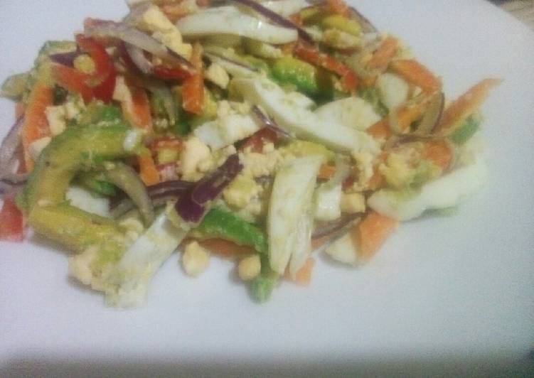 Steps to Prepare Egg avacado salad#saladcontest in 12 Minutes for Mom