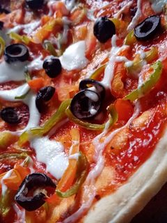 صورة لوصفة بيتزا سريعة 😋