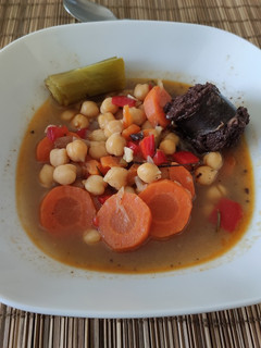 Una foto de Potaje de garbanzos